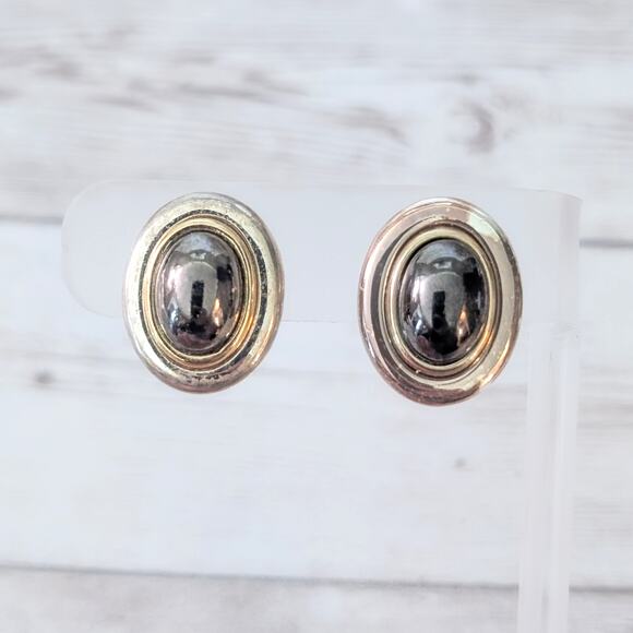 Vintage Liz Claiborne Clip On Earrings Multi Tone - Tarnished - Picture 1 of 8